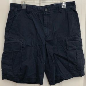 Izod Men’s Navy Cargo Shorts